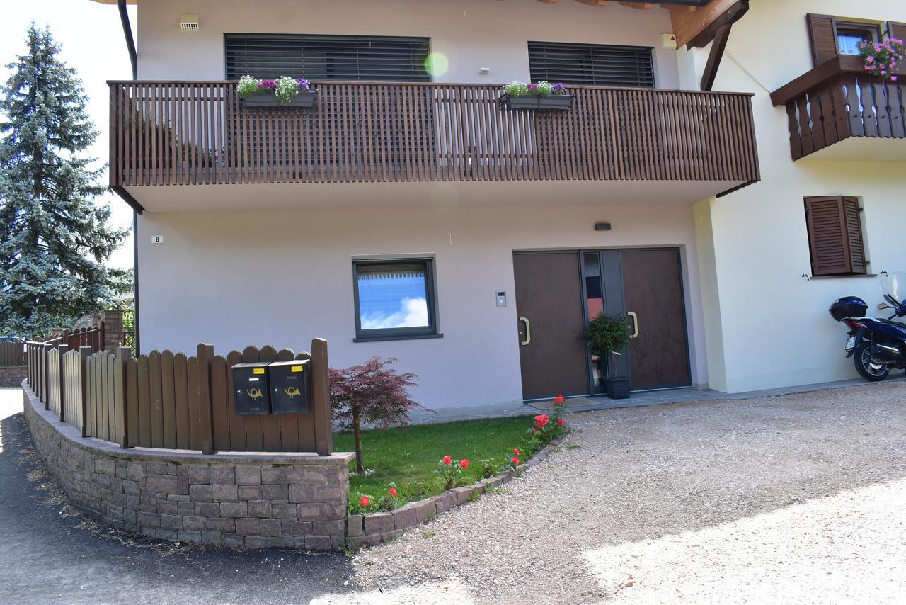 Ferienwohnung Pippohof Appiano Sulla Strada Del Vino Bagian luar foto